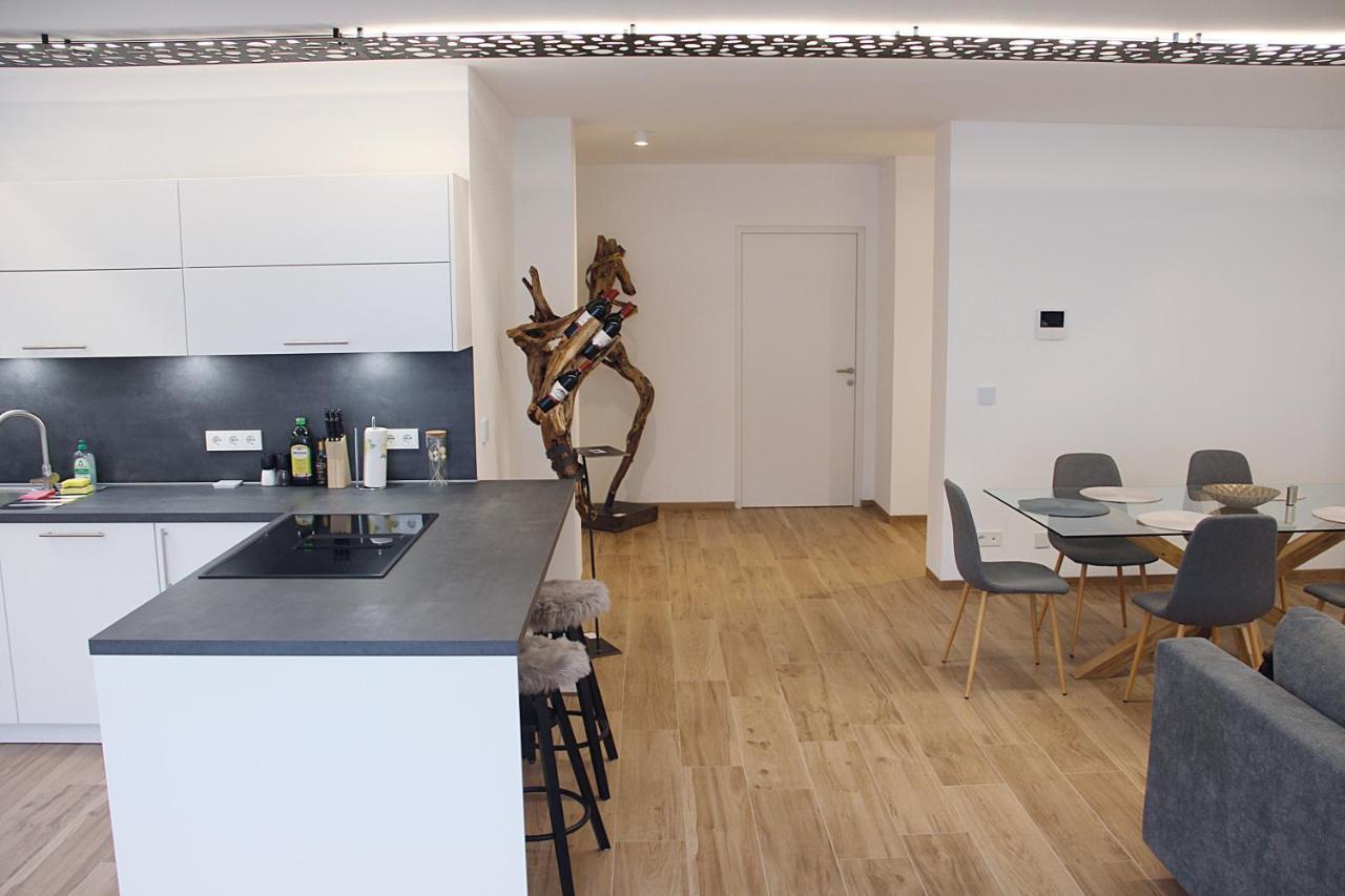 Laurentia Penthouse Apartment Мерано Экстерьер фото